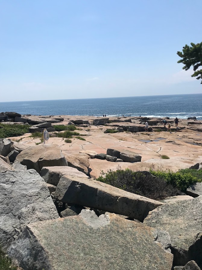 The main Reason for this Schoodic Peninsula Itinerary is Few Crowds